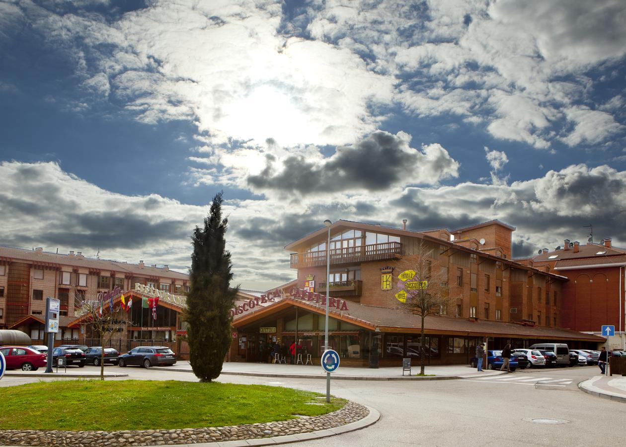 Hotel Valentin Aguilar de Campoo Exterior photo